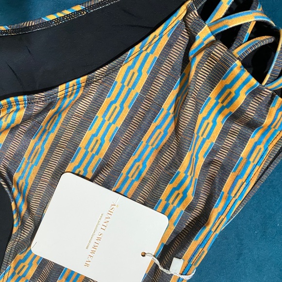 Ashanti Swimwear Bikini - Picture 7 of 9